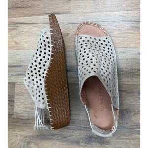 L'Amour Des Pieds Taupe Suede Slingback Wedge Sandals Comfort Size 9